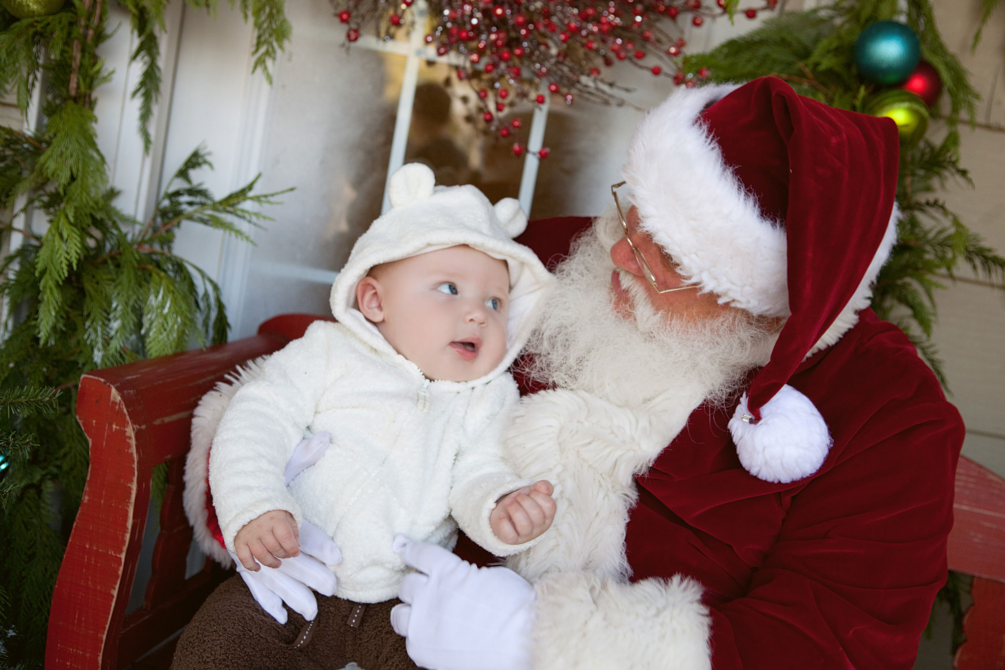 rowanbabySantaSession